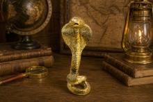 FIGURA RESINA COBRA COLOR DORADO 23X8CM. FIGURA RESINA COBRA COLOR DORADO 23X8CM.