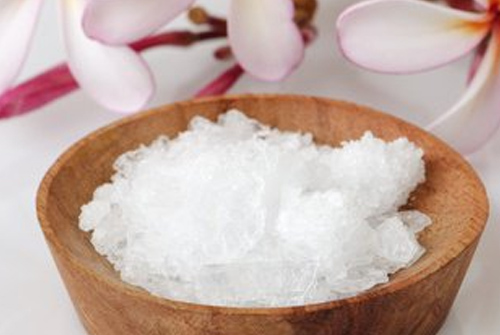 ALCANFOR EN POLVO 33 GR APROX. (Para limpieza y protecci�n)