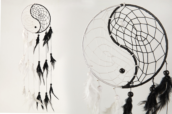 ATRAPASUE�OS | ATRAPASUE�OS YIN YANG BLANCO Y NEGRO