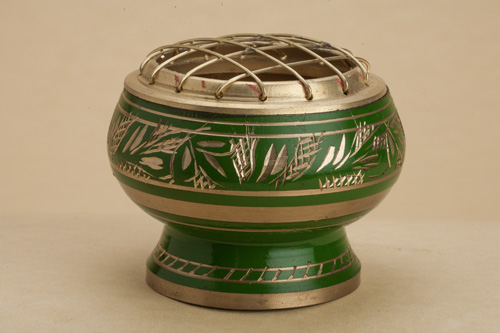 INCENSARIO BOL GRABADO COLOR VERDE 5.5X5 CMS