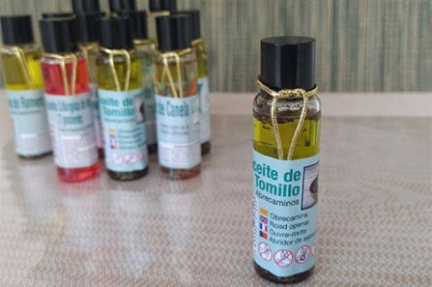 ACEITES PARA RITUAL | ACEITE DE TOMILLO. Abrecaminos (15 ml).