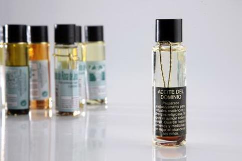 ACEITES PARA RITUAL | ACEITE DEL DOMINIO. Para dominar (15 ml).