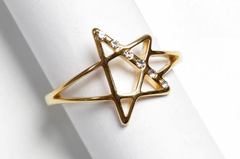 AMULETOS Y TALISMANES | ANILLO ACERO DORADO PENTAGRAMA CON BRILLANTES