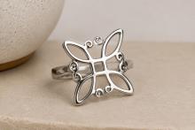 ANILLO ACERO NUDO DE BRUJAS (AJUSTABLE)