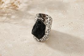 Novedades | ANILLO METAL ALARGADO CON TURMALINA (AJUSTABLE)