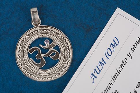 JOYERIA | AUM (OM) ZIRCONITA AMATISTA EN PLATA DE LEY