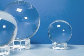 BOLAS CRISTAL Y OUIJAS | BOLA DE CRISTAL 6CM CON PEANA DE CRISTAL