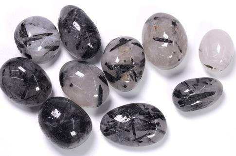 CANTOS RODADOS GRANDES | CANTO RODADO CUARZO TURMALINADO (TAMAOS VARIADOS)