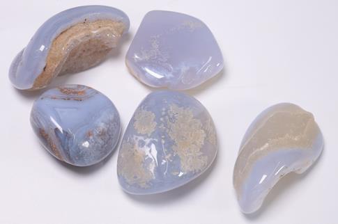 CANTOS RODADOS GRANDES | CANTO RODADO GRANDE CALCEDONIA -2.5-3.5 cms-