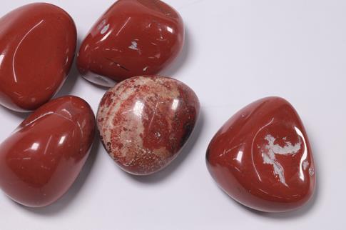 CANTOS RODADOS GRANDES | CANTO RODADO GRANDE JASPE ROJO -2.5-3.5 cms-