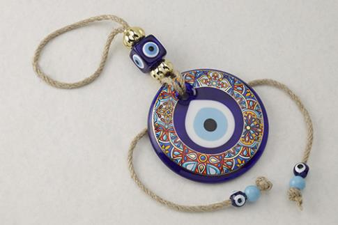 AMULETOS Y TALISMANES | CHARM CUERDA CON OJOS TURCOS DE CRISTAL 10.5X40 CM.