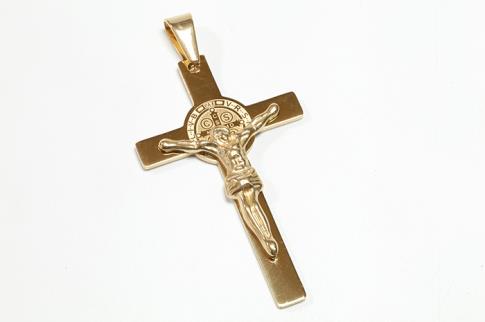 AMULETOS Y TALISMANES | COLGANTE ACERO DORADO CRISTO EN CRUZ DE SAN BENITO 6x3,5 cm
