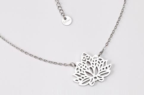 AMULETOS Y TALISMANES | COLGANTE ACERO FLOR DE LOTO CON DOBLE COLGANTE
