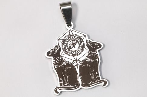 COLGANTES | COLGANTE ACERO GATOS NEGROS CON OJO DE HORUS Y ANKH 3,5 X 2,2 CM