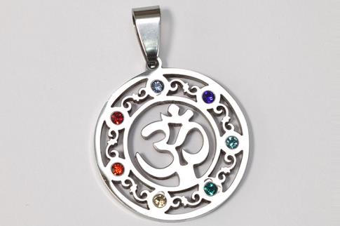 AMULETOS Y TALISMANES | COLGANTE ACERO OM 7 CHAKRAS EN MARCO CIRCULAR