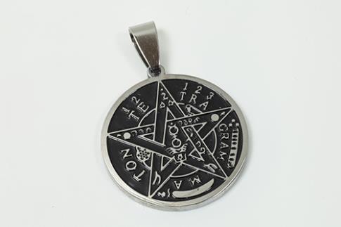 AMULETOS Y TALISMANES | COLGANTE ACERO TETRAGRAMATON GRABADO CON RELIEVE Y FONDO NEGRO 3 cm.