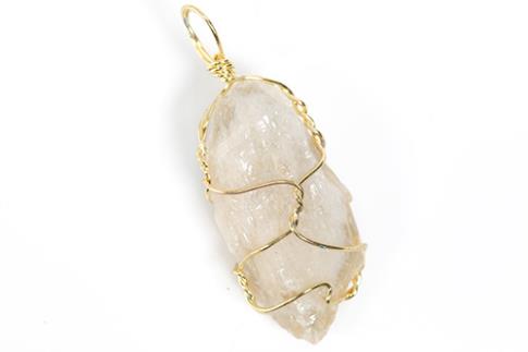 COLGANTES DE MINERALES | COLGANTE CITRINO EN BRUTO ENVUELTO EN ALAMBRE 3X2CM