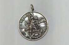 COLGANTE DE PLATA MEDALLA SAN MIGUEL CON RELIEVE 2,2CM