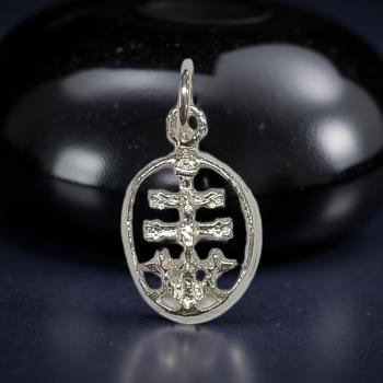 JOYERIA | COLGANTE PLATA CRUZ DE CARAVACA CON MARCO CIRCULAR 1 CM