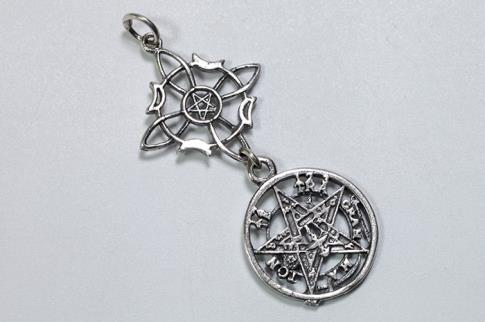 COLGANTES | COLGANTE PLATA DOBLE PROTECCION (NUDO DE BRUJAS CON TETRAGRAMATON)