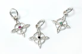 JOYERIA | COLGANTE PLATA NUDO DE BRUJAS MINI CON BRILLANTITO