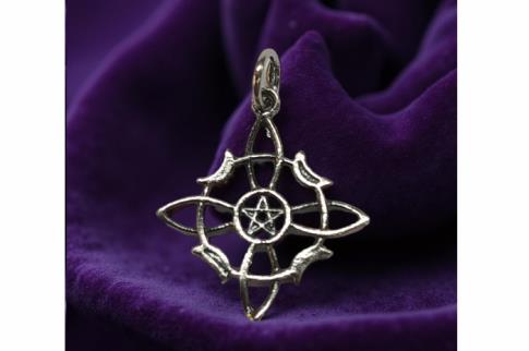 JOYERIA | COLGANTE PLATA NUDO DE BRUJAS