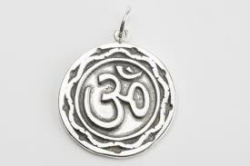 JOYERIA | COLGANTE PLATA SIMBOLO OM