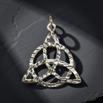COLGANTE PLATA TRIQUETA LABRADA 2,5 CM COLGANTE PLATA TRIQUETA LABRADA 2,5 CM