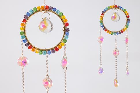 PRISMAS | COLGANTE PRISMAS FENG SHUI CIRCULO CON CRISTALES DE LOS 7 CHARKAS 33X7CM