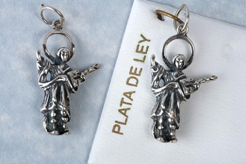 COMODIN | COLGANTE SAN PANCRACIO 2,5CM PLATA LEY