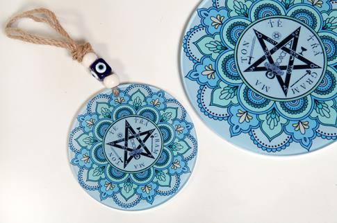 AMULETOS Y TALISMANES | COLGANTE TETRAGRAMATON 27X12CM CRISTAL CON CORDON ESPARTO