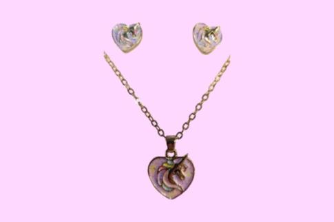 JOYERIA | CONJUNTO KAWAII COLGANTE CON CADENA Y PENDIENTES UNICORNIO ENMARCADO EN CORAZON