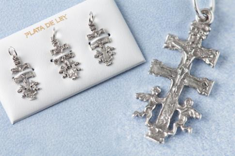 JOYERIA | CRUZ CARAVACA 2 CM. DOBLE/SANTA GEMA. PLATA