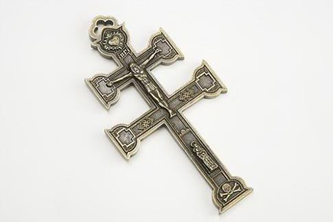 CRUCES, ROSARIOS Y VARIOS | CRUZ CARAVACA METAL ENVEJECIDO 16 CM. ACABADO ARTESANAL