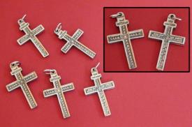 CRUCES, ROSARIOS Y VARIOS | CRUZ SAN BENITO 4CMS