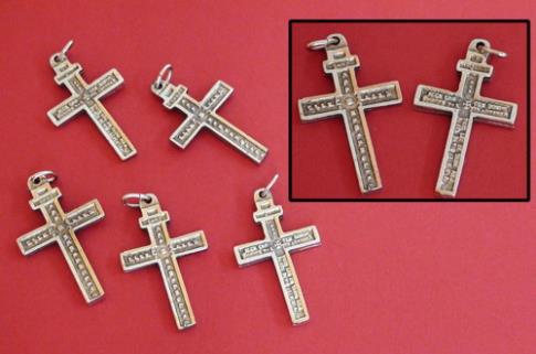 CRUCES, ROSARIOS Y VARIOS | CRUZ SAN BENITO 4CMS