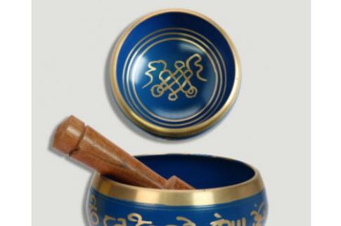 COMODIN | CUENCO TIBETANO LATON TALLADO AZUL OSCURO 10-12.5 CM. (INCLUYE BAQUETA).