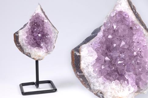 DRUSAS, BONSAIS Y COMPLEMENTOS | DRUSA DE AMATISTA CON BASE DE 6CM 14,5X5,5CM