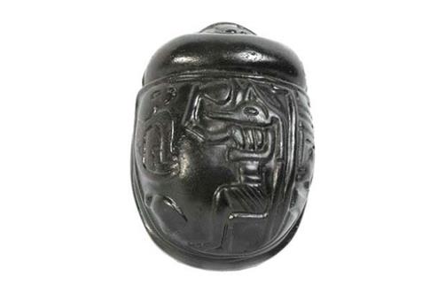 FIGURAS EGIPCIAS | ESCARABAJO EGIPCIO RESINA Largo 7,5cm, Ancho 5,5cm