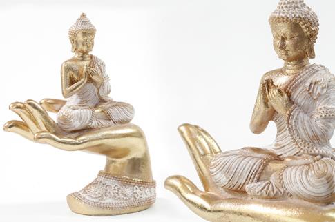 FIGURAS DIOSES, BUDAS Y MONJES | FIGURA BUDA SOBRE MANO COLOR BLANCO Y DORADO 18X22CM