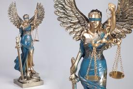 DIOSAS | FIGURA DIOSA JUSTICIA ALADA COLOR DORADO Y AZUL 40 CM RESINA