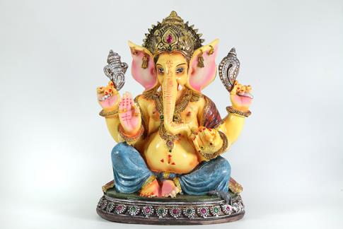 BUDAS Y GANESHAS | FIGURA GANESHA MULTICOLOR SENTADA SOBRE PEDESTAL 30X22CM