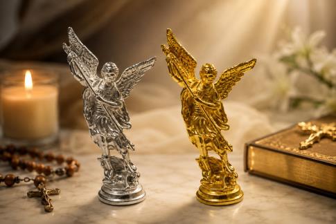 SANTOS Y ARCANGELES | FIGURA SAN MIGUEL ARCANGEL 8 X 4 CM. PLATEADO O DORADO