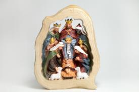 SANTOS Y ARCANGELES | FIGURA SANTO NACIMIENTO EN PESEBRE CON ADORACION DE LOS REYES MAGOS 28 X 22 CM.