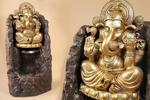 FUENTES FENG SHUI | FUENTE RESINA APTA PARA EXTERIOR. GANESHA DORADA SOBRE PEDESTAL 57x108CM