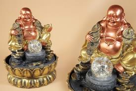 FUENTES FENG SHUI | FUENTE RESINA DORADA CON BUDA DE LA RIQUEZA Y LA PROSPERIDAD C/BOLA 26X20CM