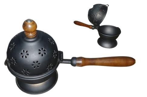 PORTAINCIENSOS | INCENSARIO DE 23,5 X 16,5 CMS DE METAL FUNDIDO Y MANGO DE MADERA