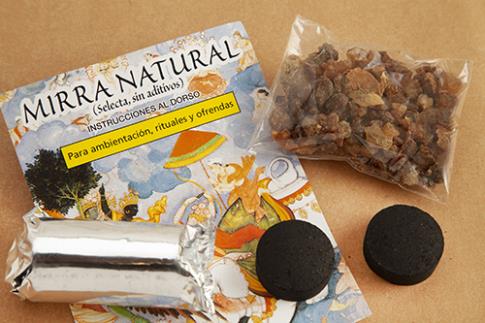 INCIENSOS EN GRANO | INCIENSO DE MIRRA CON CARBON E INSTRUCCIONES (50 GR APROX)