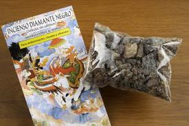 INCIENSOS EN GRANO | INCIENSO DIAMANTE NEGRO (SOBRE 50 GR APROX CON INSTR)