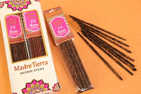 COMODIN | INCIENSO ORGANICO MADRE TIERRA DE ROSA (8 varillas) (30 gr. aprox.)